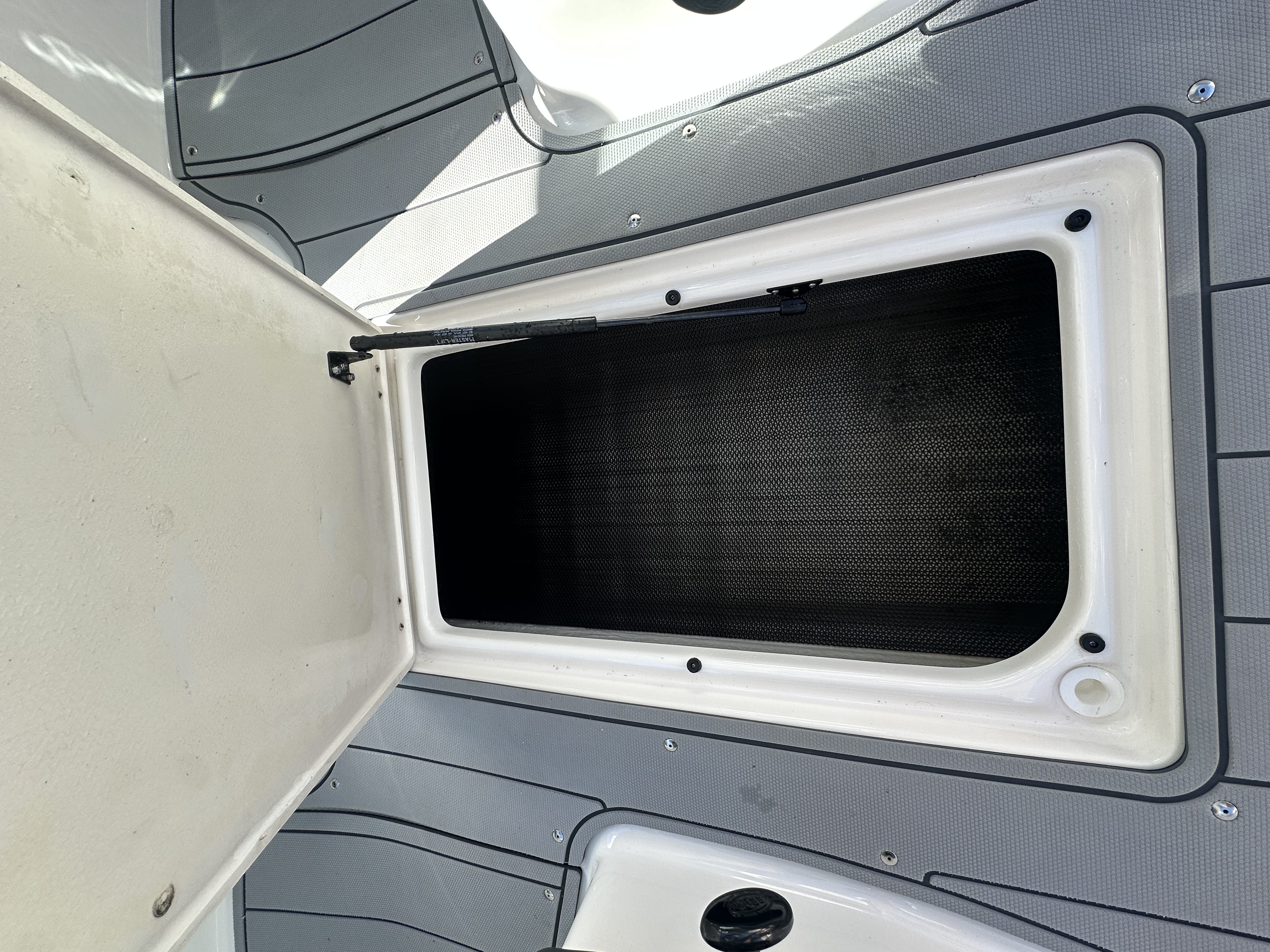 2024 Chaparral 23 SSi Boat